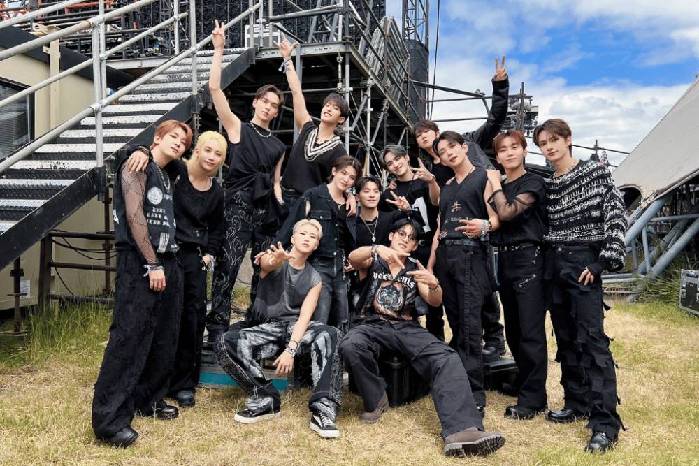 Potret SEVENTEEN (x.com/pledis_17)