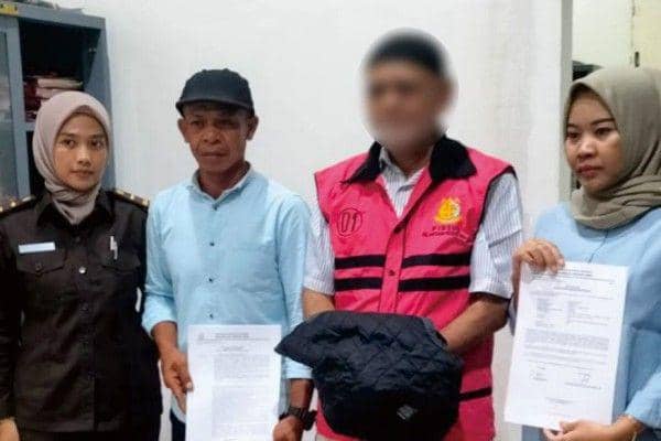 Foto terdakwa S saat ditahan Kejari Bima beberapa waktu lalu (Dok/Istimewa)
