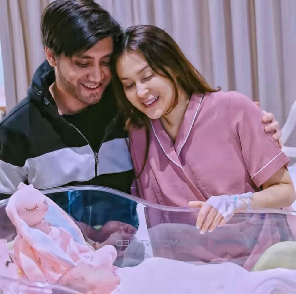 Arti Nama Anak Pertama Kevin Aprilio, Dikaruniai Bayi Perempuan