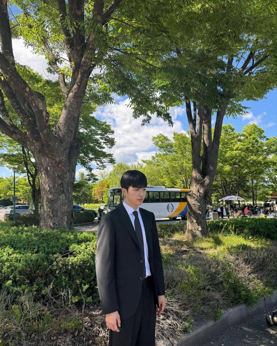 potret Kang Hoon (instagram.com/khoonyy)