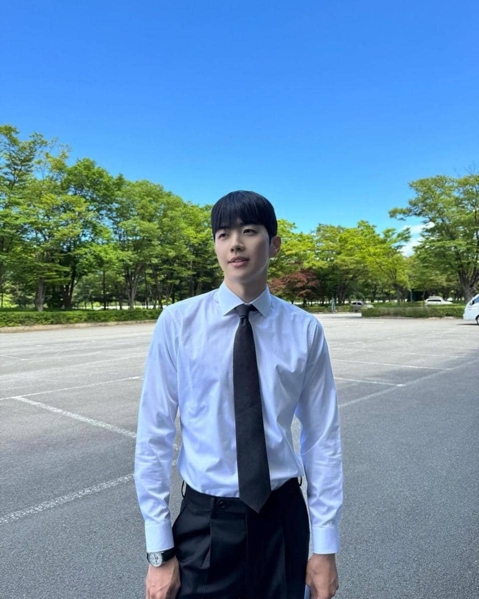 potret Kang Hoon (instagram.com/khoonyy)