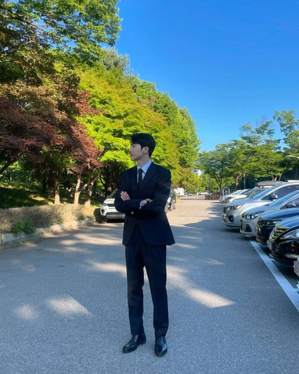potret Kang Hoon (instagram.com/khoonyy)