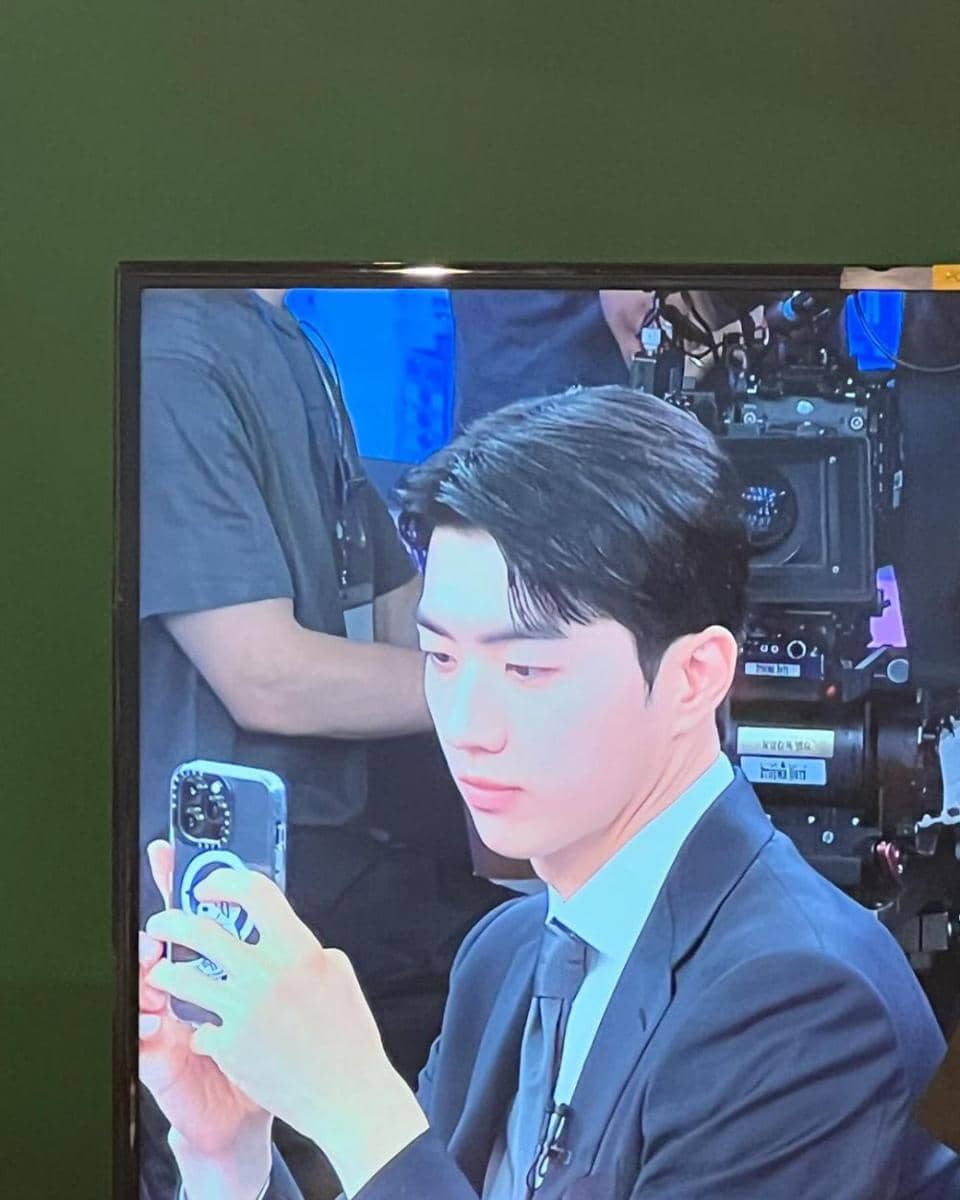 potret Kang Hoon (instagram.com/khoonyy)