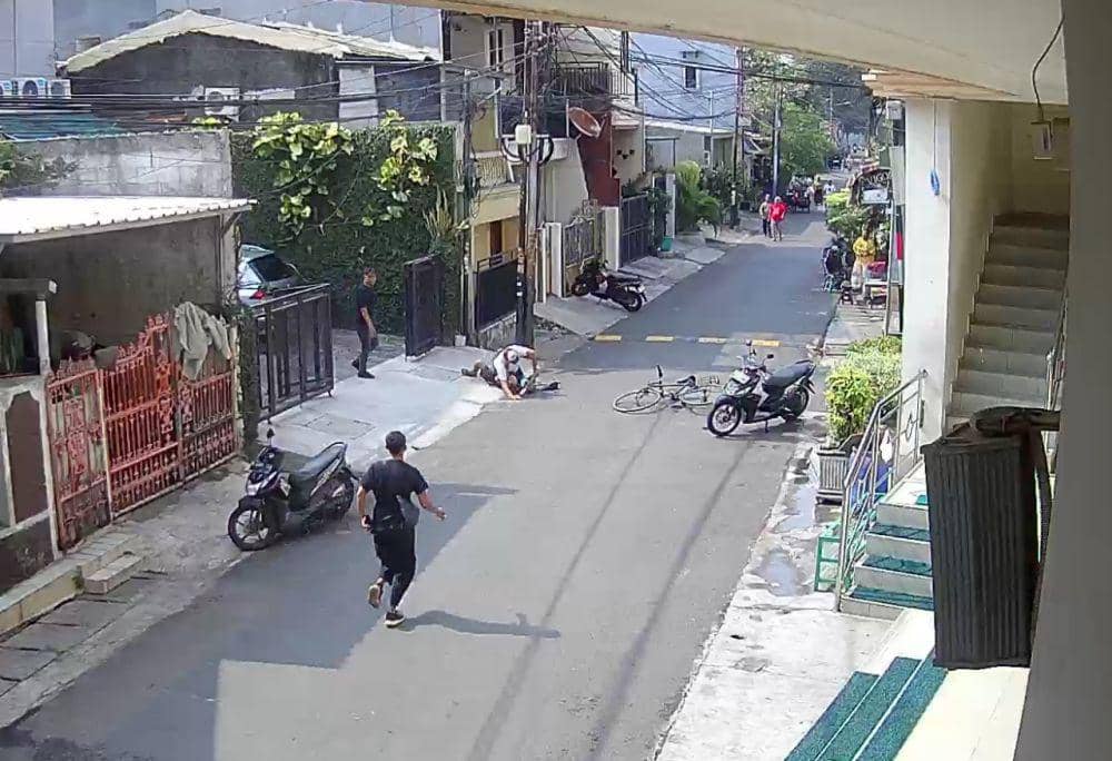 Kronologi Ketua RW di Matraman Dipukul Warga Pakai Balok, Kaki Patah