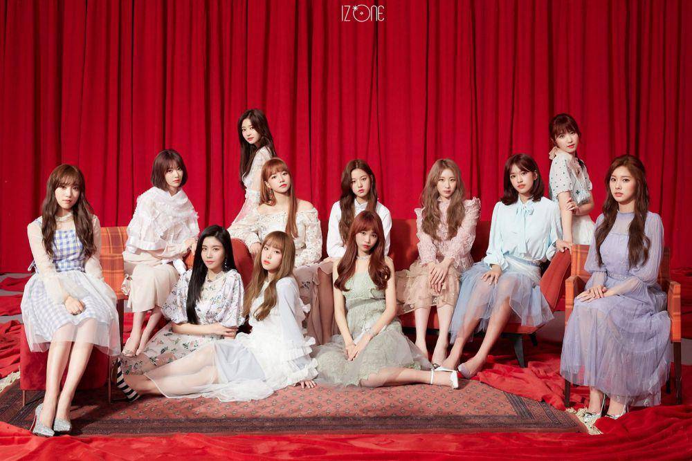 IZ*ONE (twitter.com/official_izone)