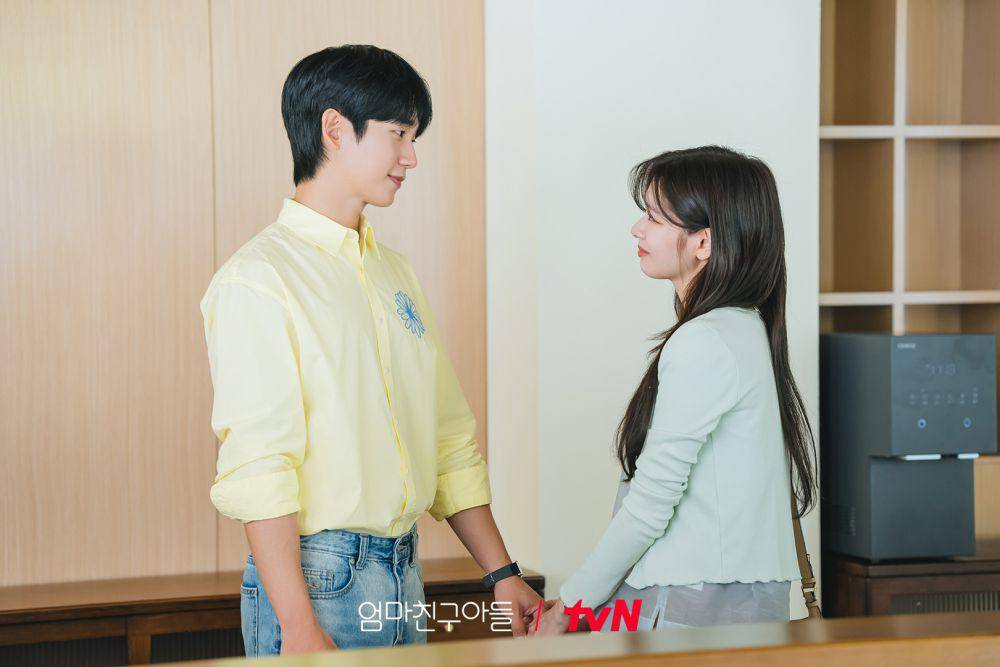Jung Hae In dan Jung So Min di Love Next Door (dok. tvN/Love Next Door)