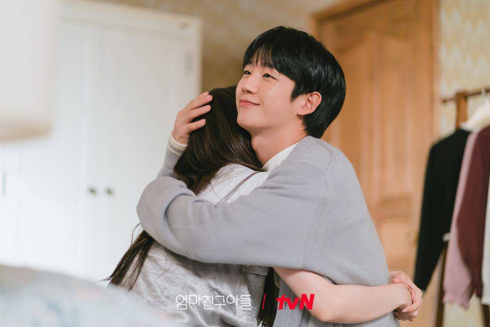 Jung Hae In di Love Next Door (dok. tvN/Love Next Door)