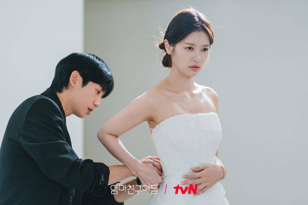 Jung Hae In dan Jung So Min di Love Next Door (dok. tvN/Love Next Door)