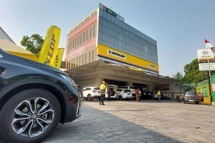 Dunlop Gelar Program Berhadiah Innova Zenix Hybrid untuk Konsumen