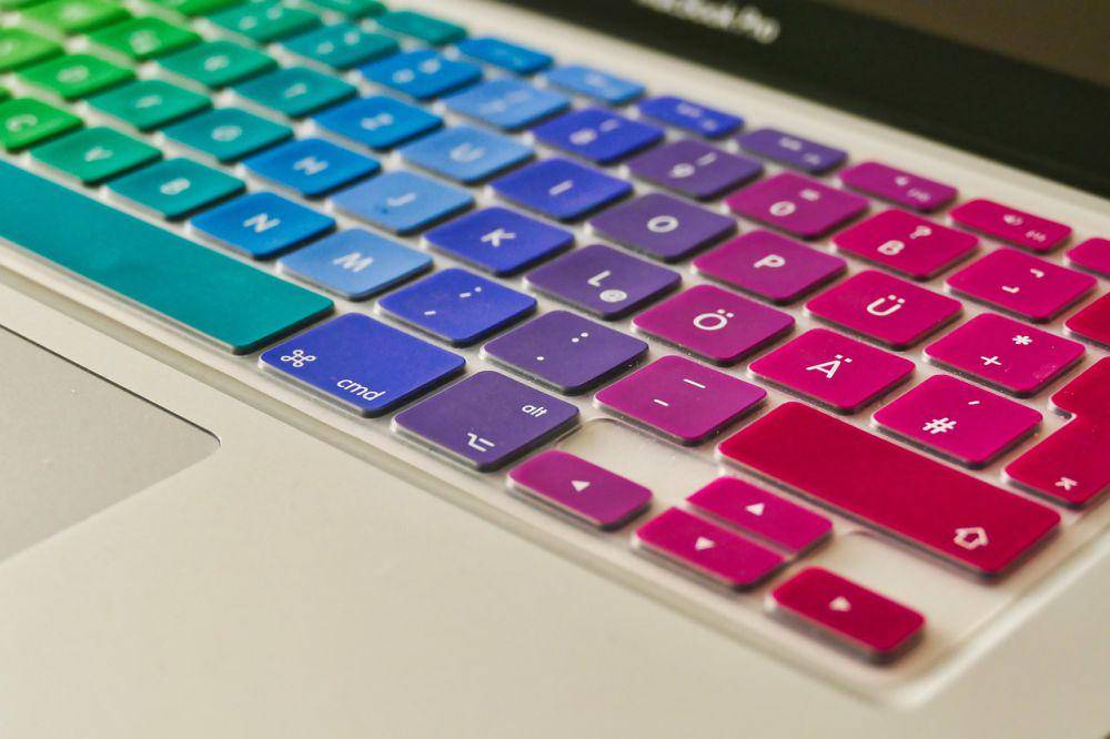 ilustrasi cover keyboard (pixabay.com/Talpa)