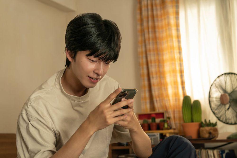 6 Film Korea Romantis Terbaik 2024, Bikin Ikut Deg-degan