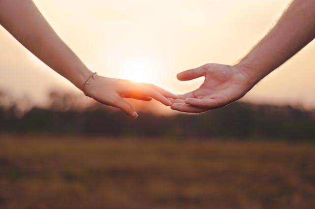 Ilustrasi mencintai(pexel.com/Jessika Arraes)