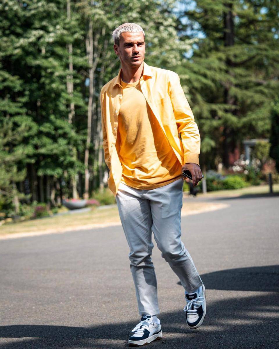 referensi outfit modis ala Antoine Griezmann (instagram.com/antogriezmann)