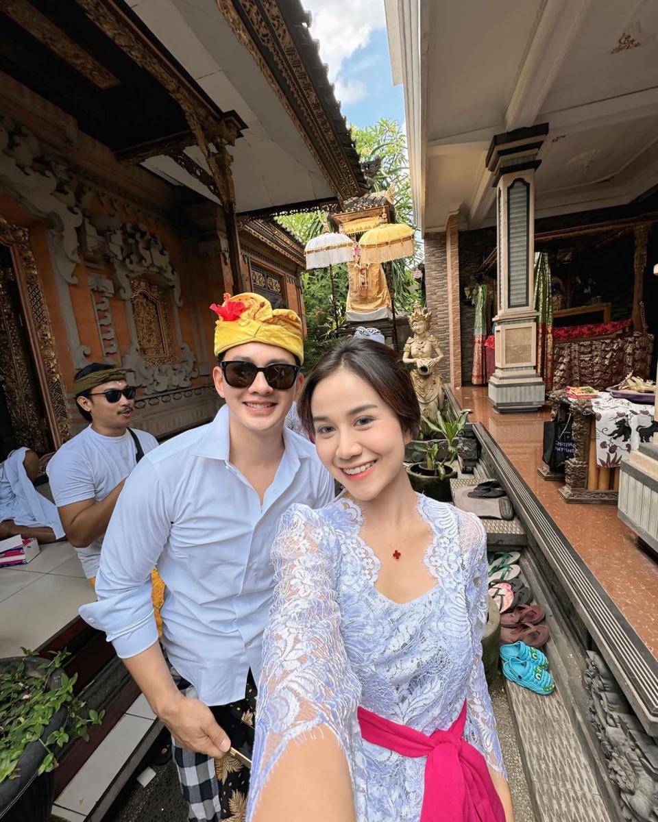 potret Mayang Lucyana di acara Mekotek (instagram.com/mayaang.lucyaana)