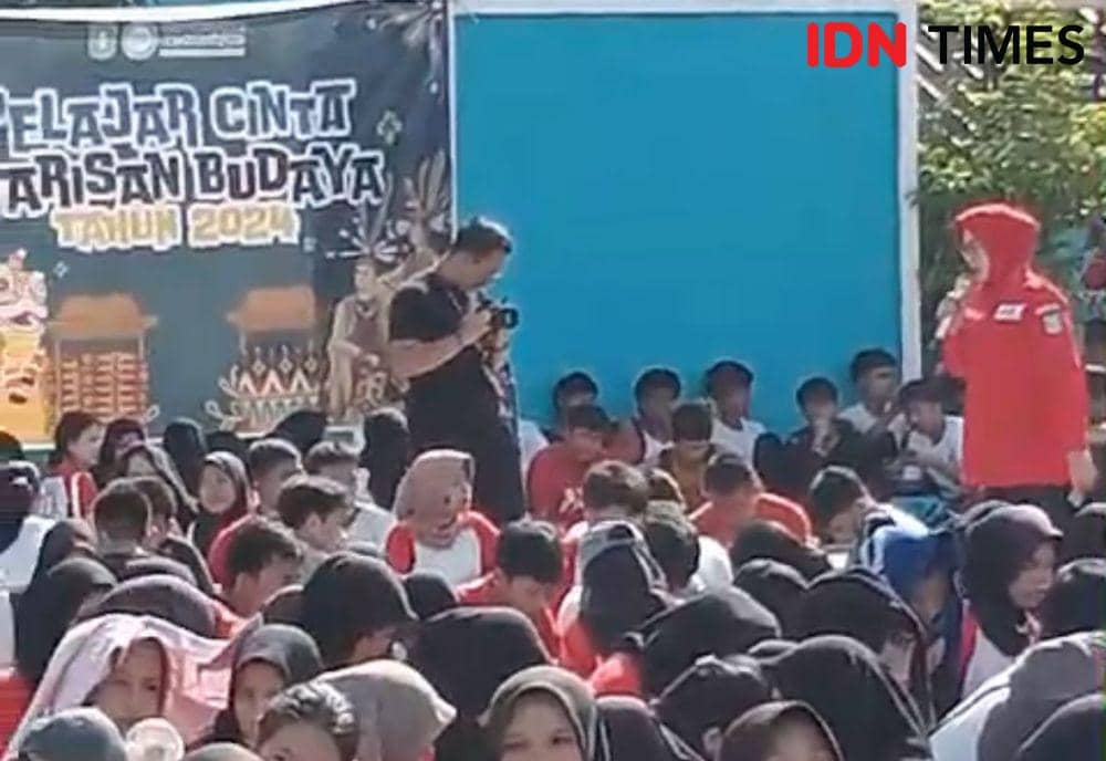 Viral video dugaan kampanye di sekolah di Kalbar. (IDN Times/istimewa).