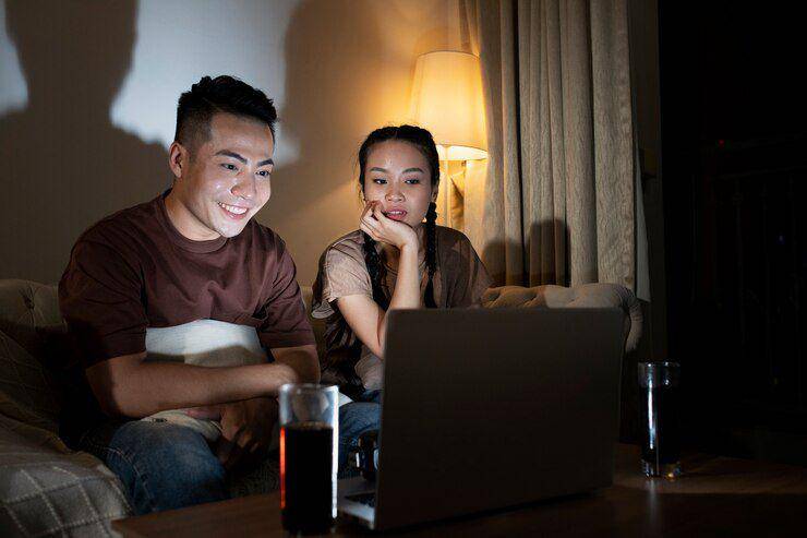 nonton film (freepik.com/freepik)