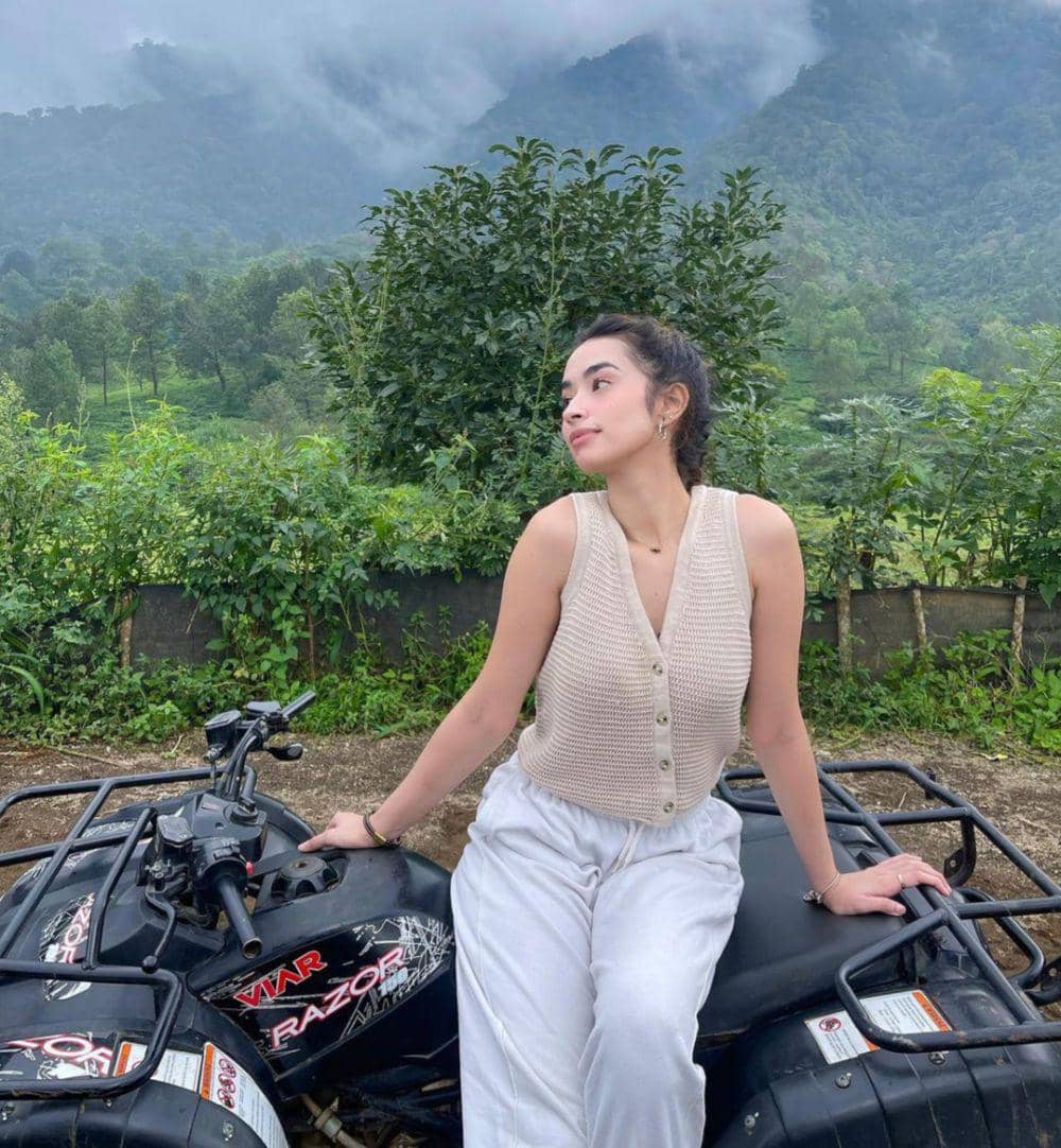 Nadia Raysa (instagram.com/nadiaraysa)