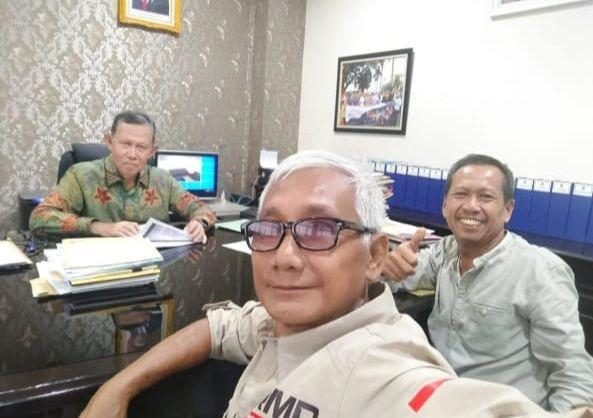 Bawaslu Siap Telusuri Sekda Fahrizal Foto Bareng Tim Paslon RMD