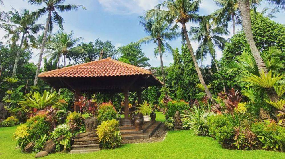 Museum Tengah Kebun