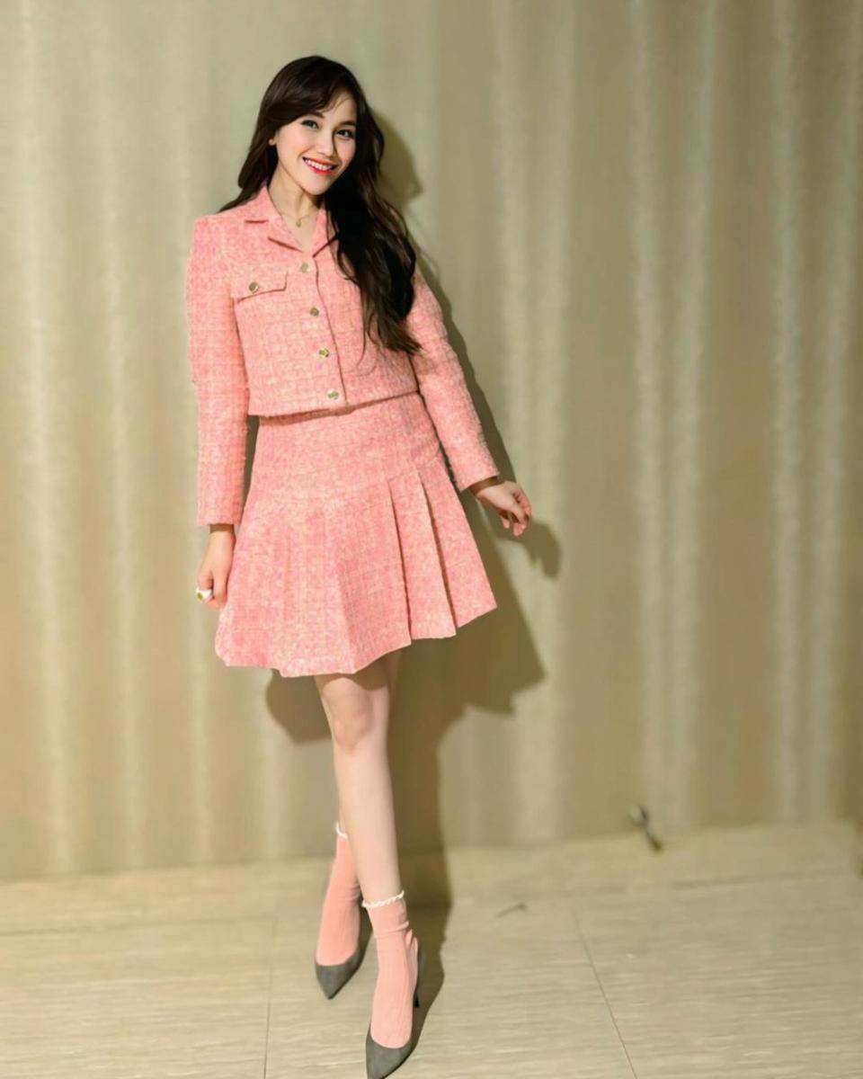 inspirasi outfit one set ala Ayu Ting Ting (instagram.com/ayutingting92)