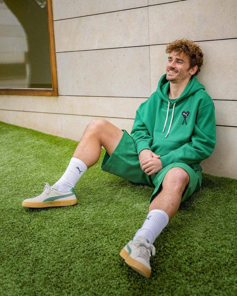 referensi outfit modis ala Antoine Griezmann (instagram.com/antogriezmann)