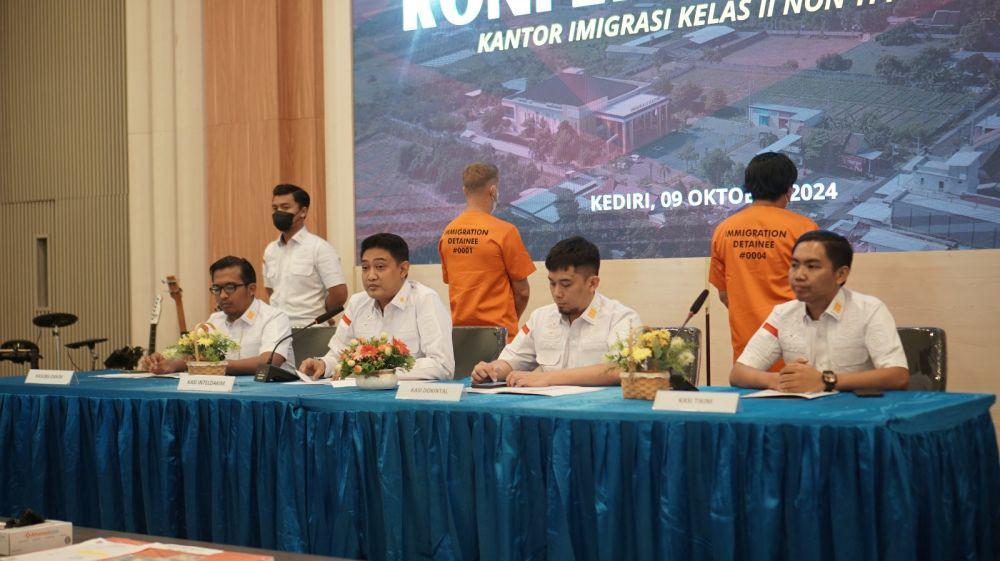 Izin Tinggal Habis, 2 WNA Ditangkap Petugas Imigrasi Kediri