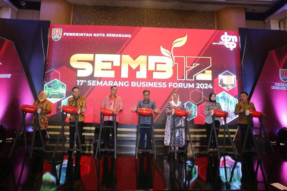 Pemerintah Kota Semarang mengajak para investor yang berasal dari dalam dan luar negeri untuk berinvestasi di Ibu Kota Jawa Tengah melalui acara Semarang Business Forum (Sembiz) ke-17 di Hotel Grand Hyatt Jakarta, Rabu (9/10/2024). (dok. Pemkot Semarang)