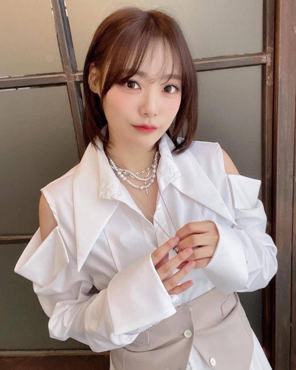 Siyeon QWER (instagram.com/siyo.co.kr)