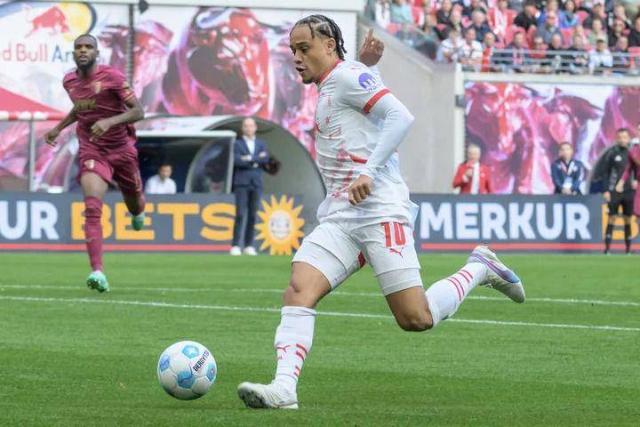 Xavi Simons (bundesliga.com)