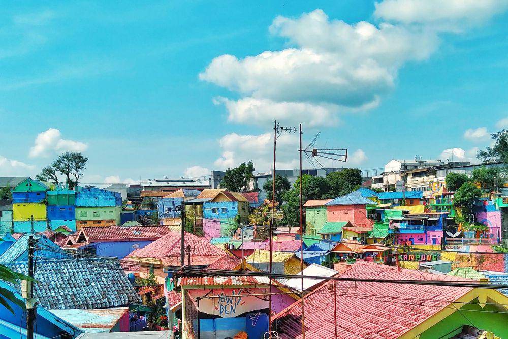 Potret Kampung Tridi dan Kampung Warna-warni Jodipan. (dok. pribadi/Wanini)