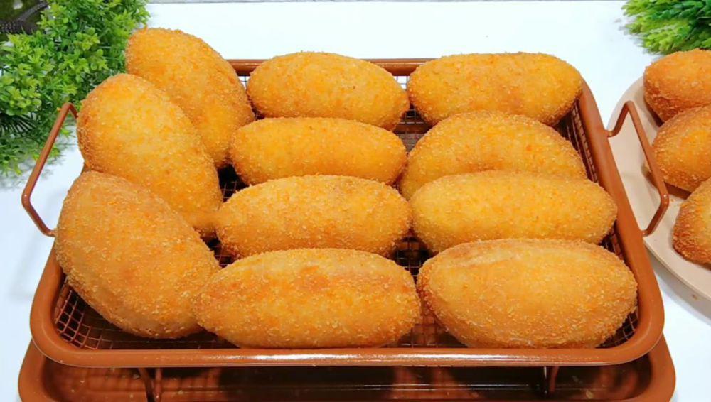 Resep Roti Goreng Isi Ayam Suwir, Cocok untuk Ide Bekal