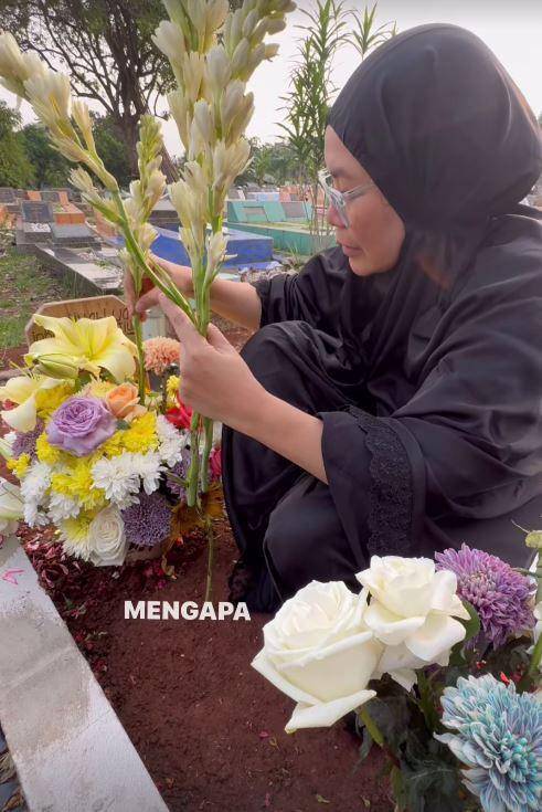 tahlilan 40 hari keponakan Ayu Ting Ting (Instagram.com/mom_ayting92_)