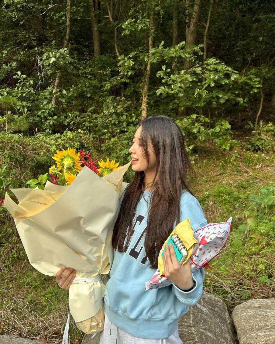 momen ulang tahun Suzy ke-30 tahun (instagram.com/skuukzky)