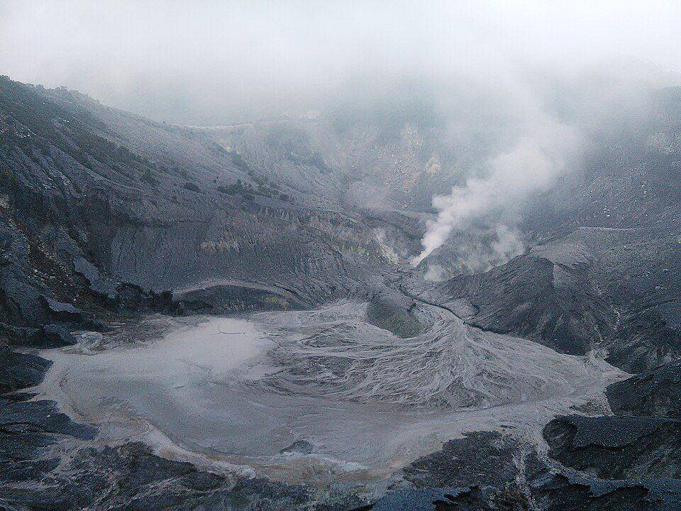 ilustrasi lahar (wikimedia.org/Andri Josua Sianipar)