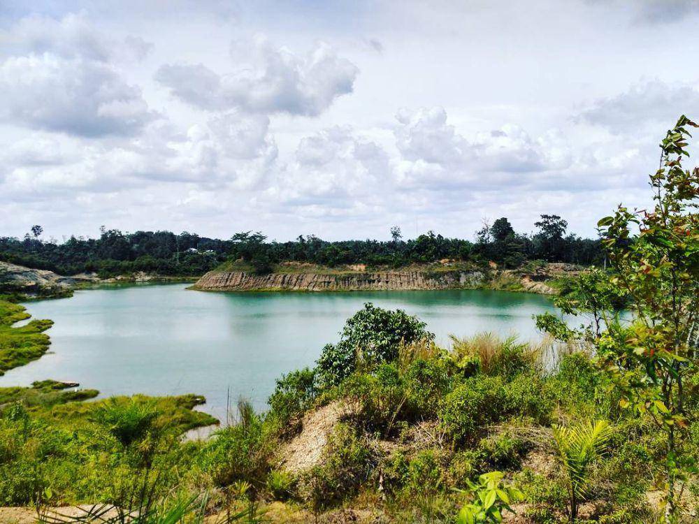 Danau Biru Sei Arang, Kepulauan Riau (instagram.com/pelalawan_tour)