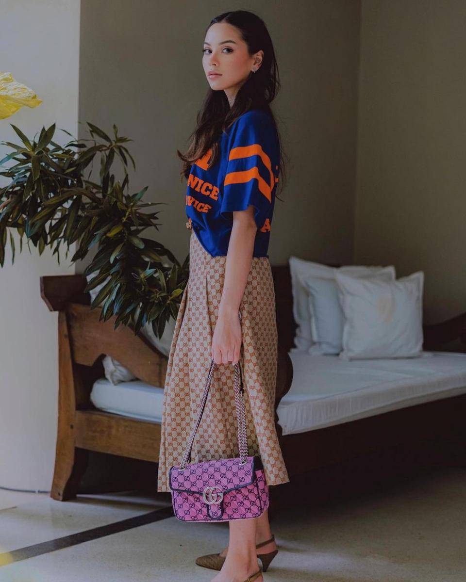 ide styling bawahan rok ala Alyssa Daguise (instagram.com/alyssadaguise)