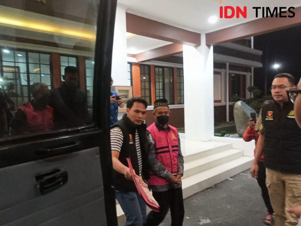 Kejari Majalengka Tahan Empat Orang Tersangka Tipikor CSR