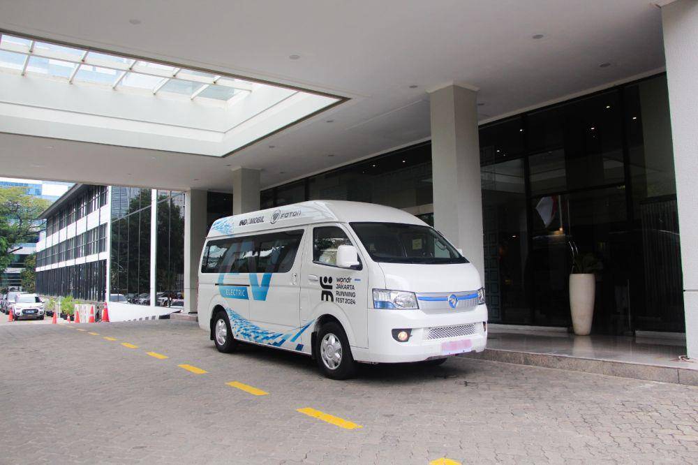 Foton eView jadi kendaraan atlet (Foton)