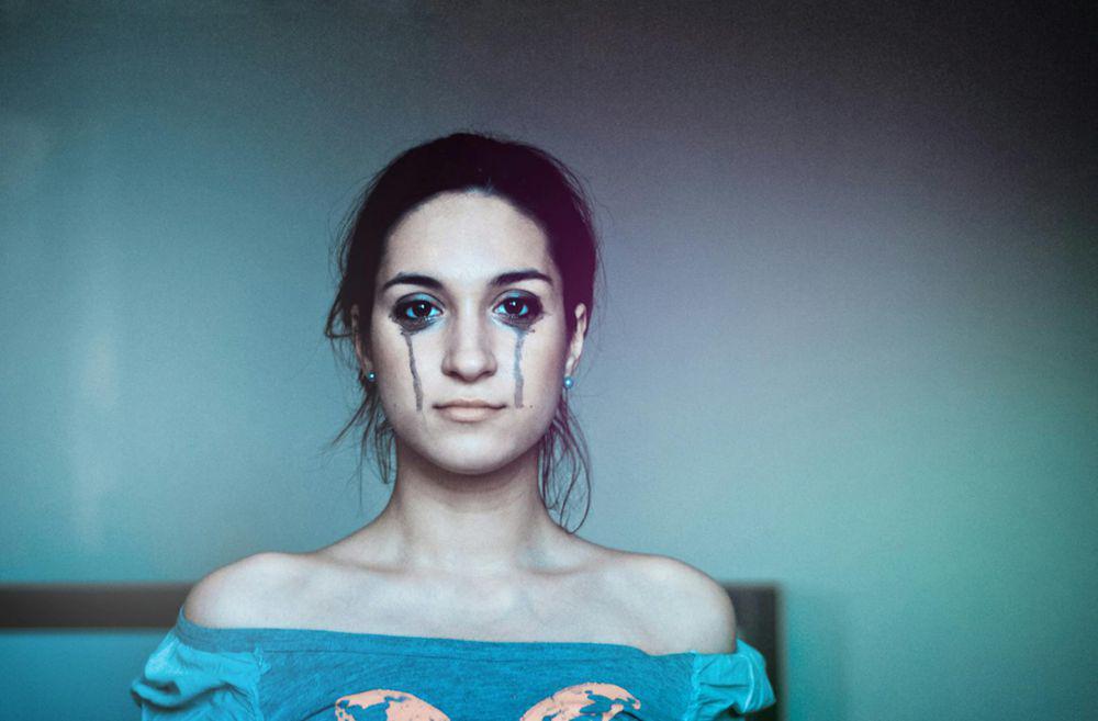 5 Cara Mengatasi Mati Rasa Secara Emosional, Ada Banyak Pilihan!