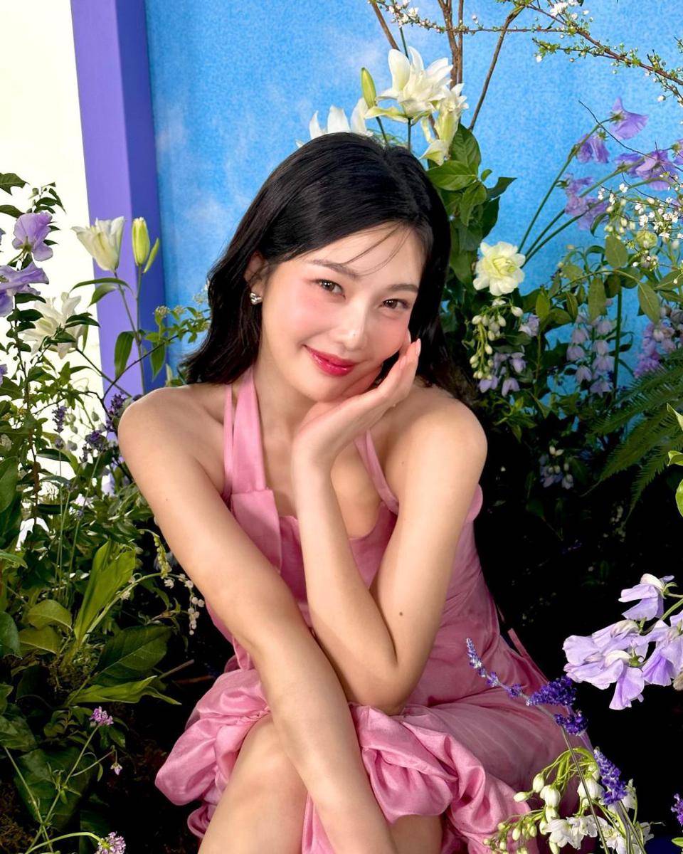 Joy Red Velvet (instagram.com/_imyour_joy)