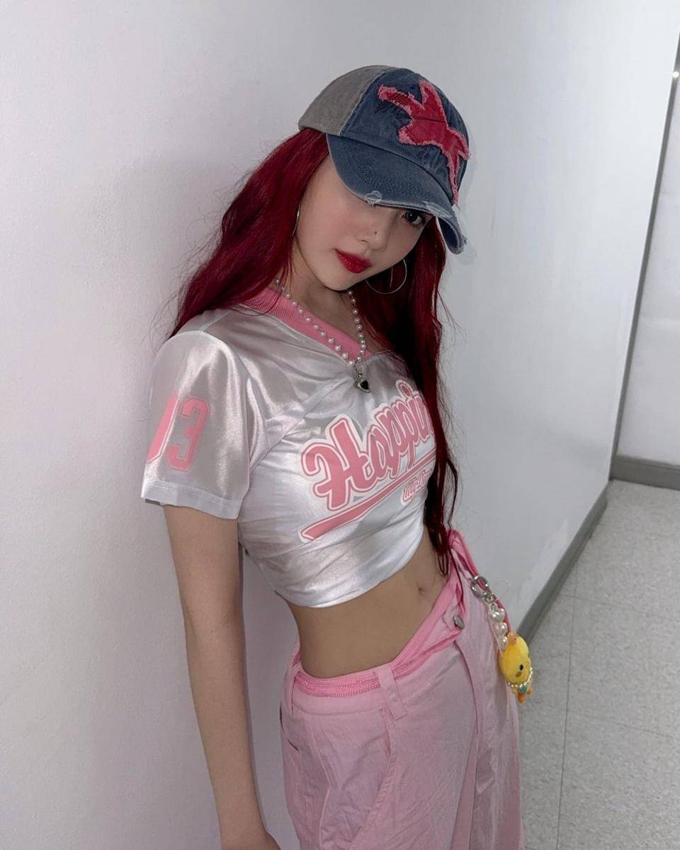 Joy Red Velvet (instagram.com/_imyour_joy)