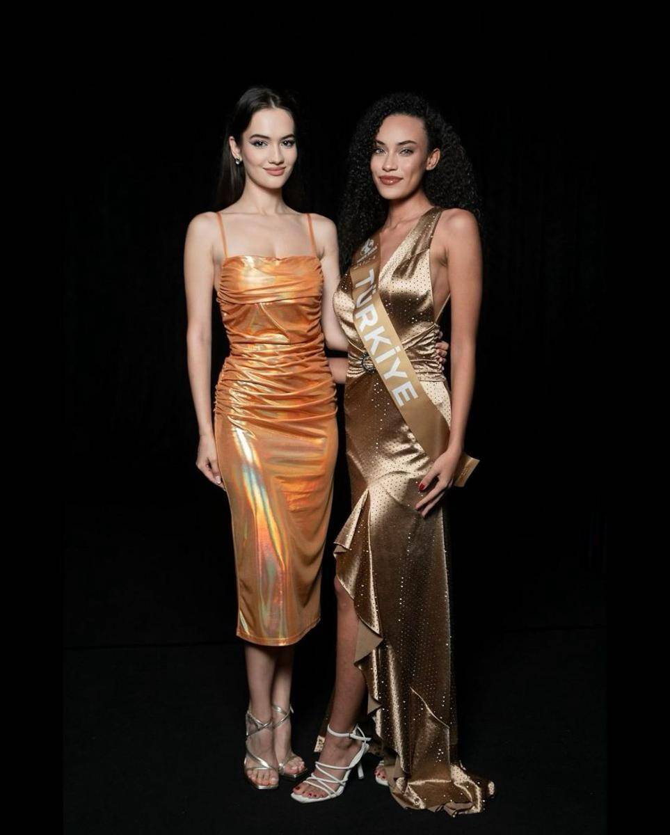 Potret Finalis Eropa Saat Sashing Ceremony Miss Aura International 2024 (Instagram.com/demacsgo for Instagram.com/missaurainternational)