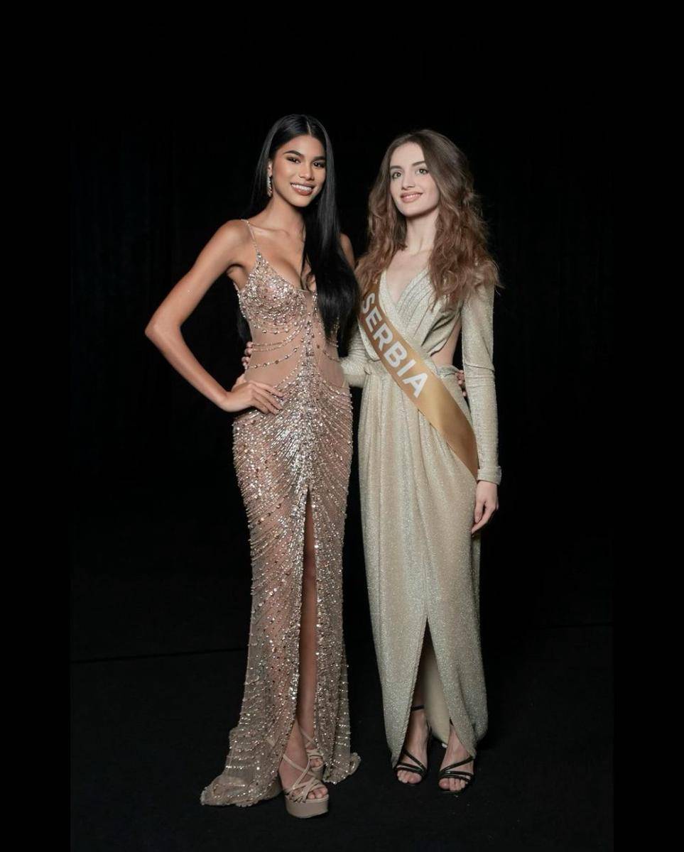 Potret Finalis Eropa Saat Sashing Ceremony Miss Aura International 2024 (Instagram.com/demacsgo for Instagram.com/missaurainternational)