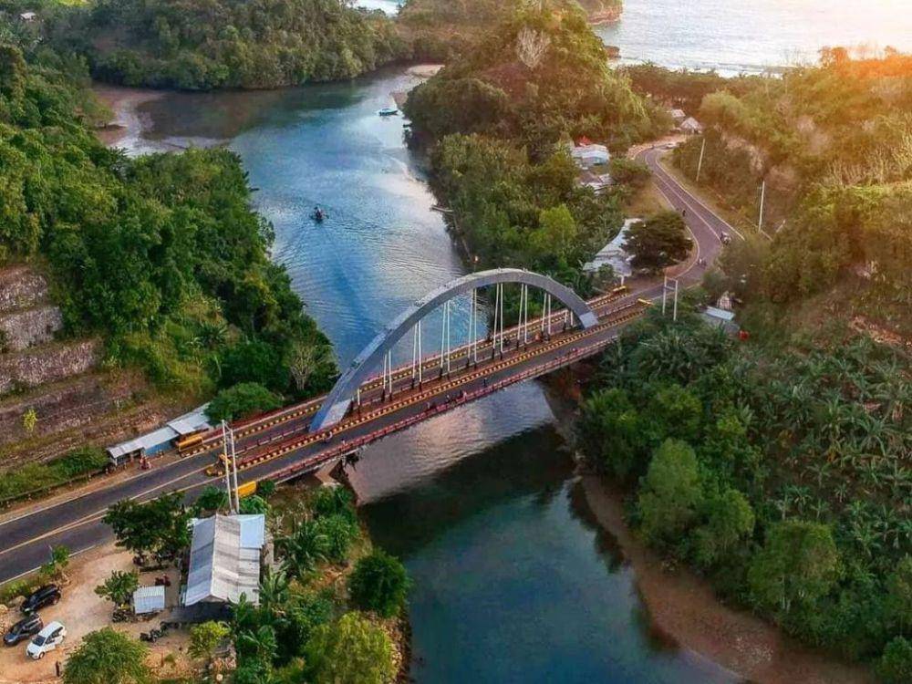 Potret pantai bajulmati (instagram.com/yoiki_malang)