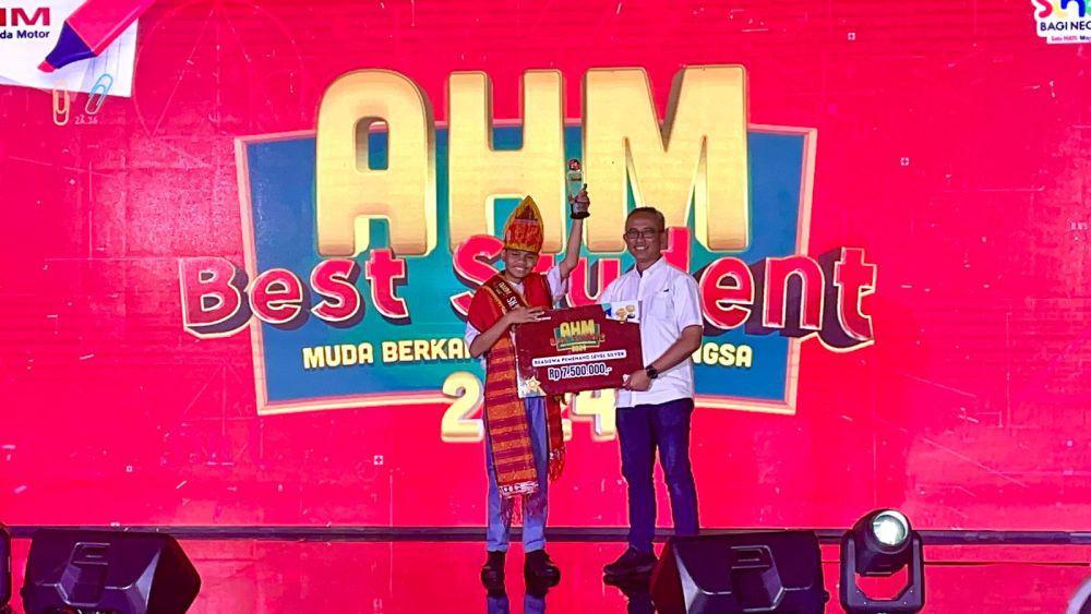 Bikin Inovasi EcoZap, Habibi Juara II AHM Best Student 2024 Nasional