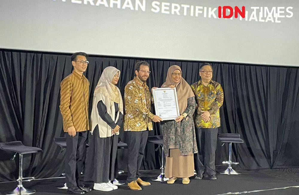 Konferensi pers penyerahan sertifikasi halal Cinepolis (IDN Times/Erfah Nanda)