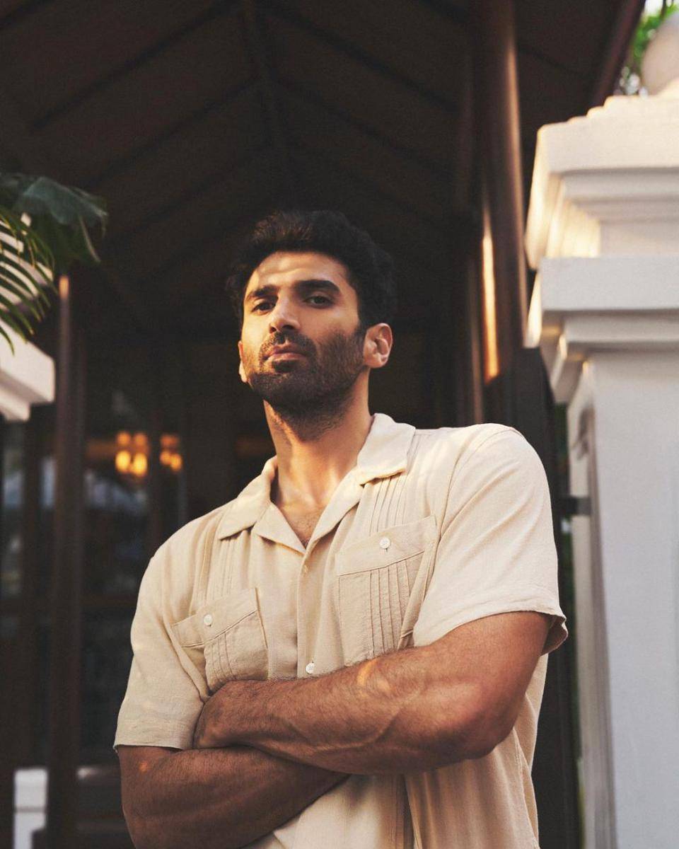 Aditya Roy Kapur (instagram.com/adityaroykapur)