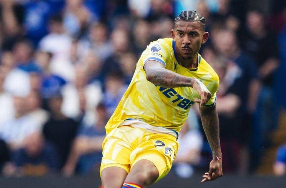 Chris Richards (instagram.com/eastmamba)