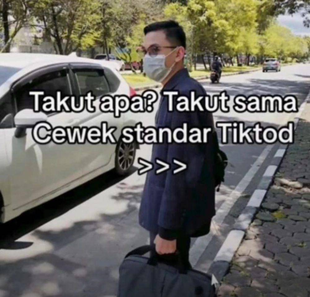 meme standar TikTok (instagram.com/vibesgamon_)