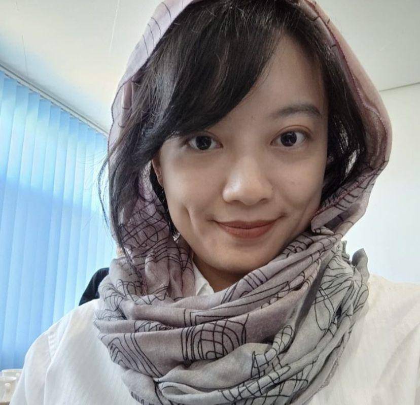 potret Leony berkunjung ke Aceh (Instagram.com/leonyvh)
